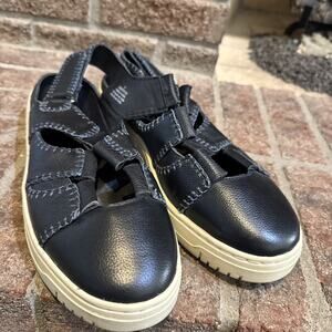 Free People Thirty Love Cutaway Sneakers 11 Flaw Missing laces